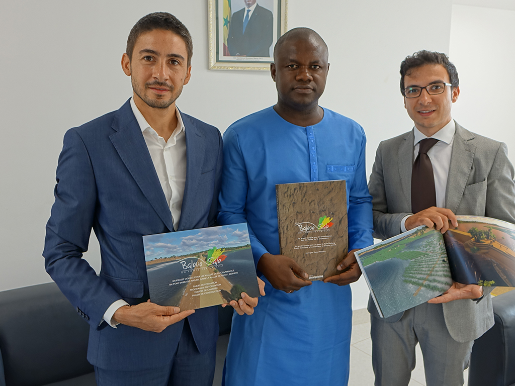 Donazione progetto ponte diga Ministero Agricoltura Senegal Balouo Salo Raoul Vecchio